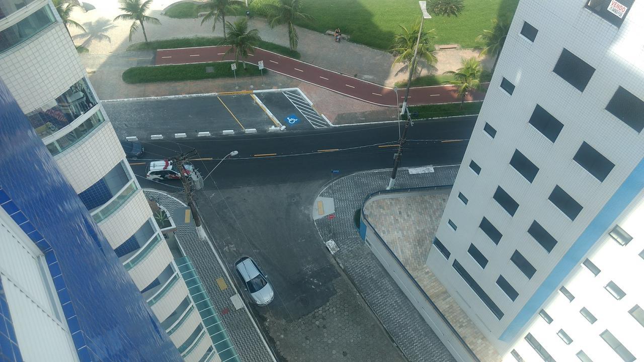 Belo Apartamento Com Vistas Para O Mar - Pe Na Areia - Churrasqueira Na Varanda 大普拉亚 外观 照片